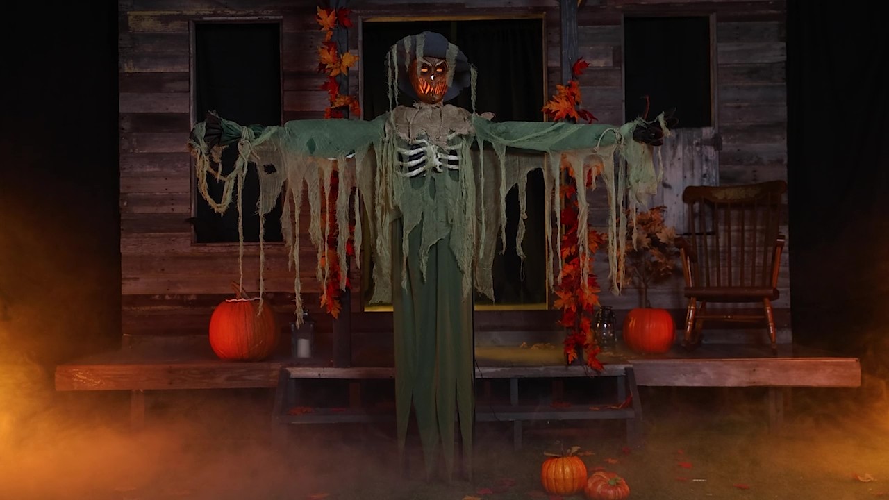 This 6.5FT Tekky animatronic scarecrow doesn’t just guard the corn—he lunges at trespassers! Featuring swiping motion, creepy audio, and eerie illumination, he’s the perfect harvest horror for your Halloween display.
